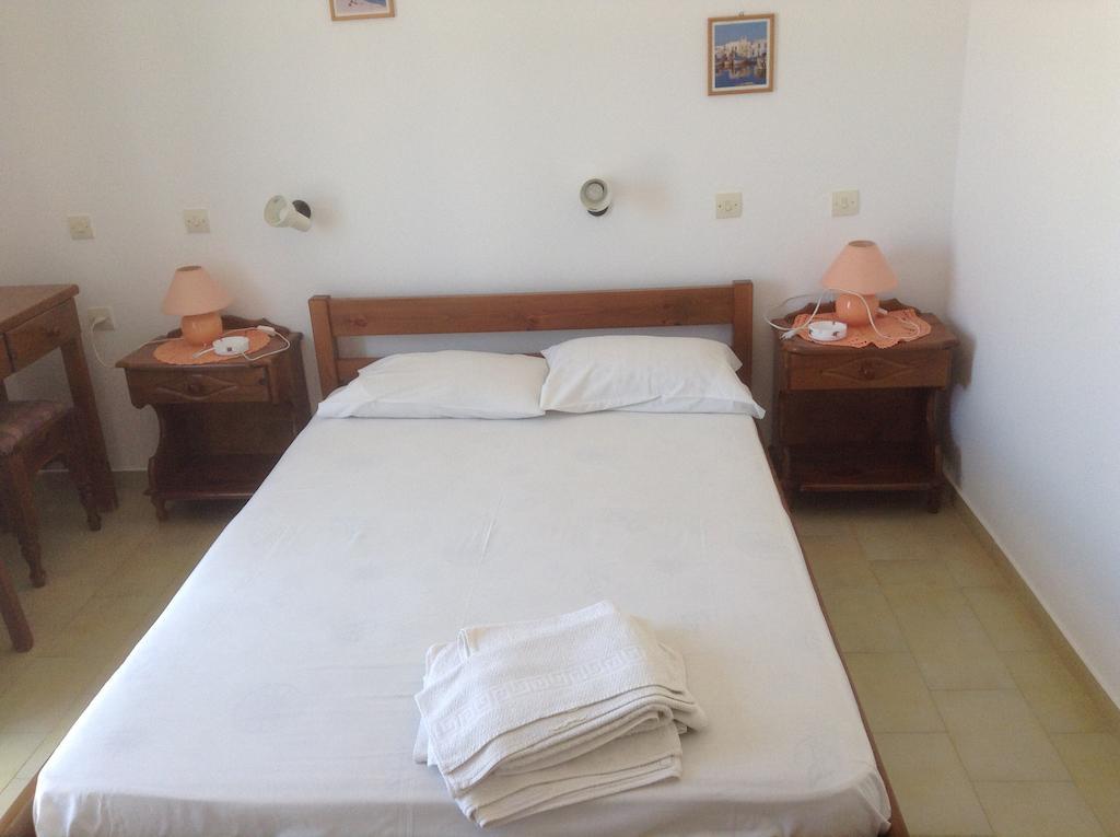 Rania Apartments Antiparos Town Pokoj fotografie